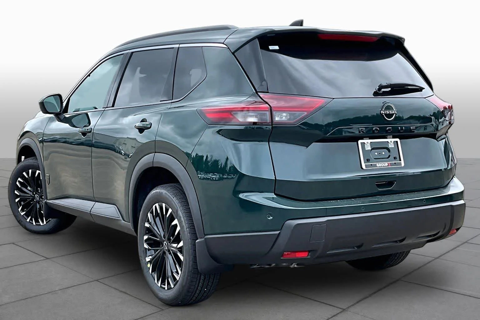 New 2026 Obsidian Green Pearl Nissan Dark Armor image 7