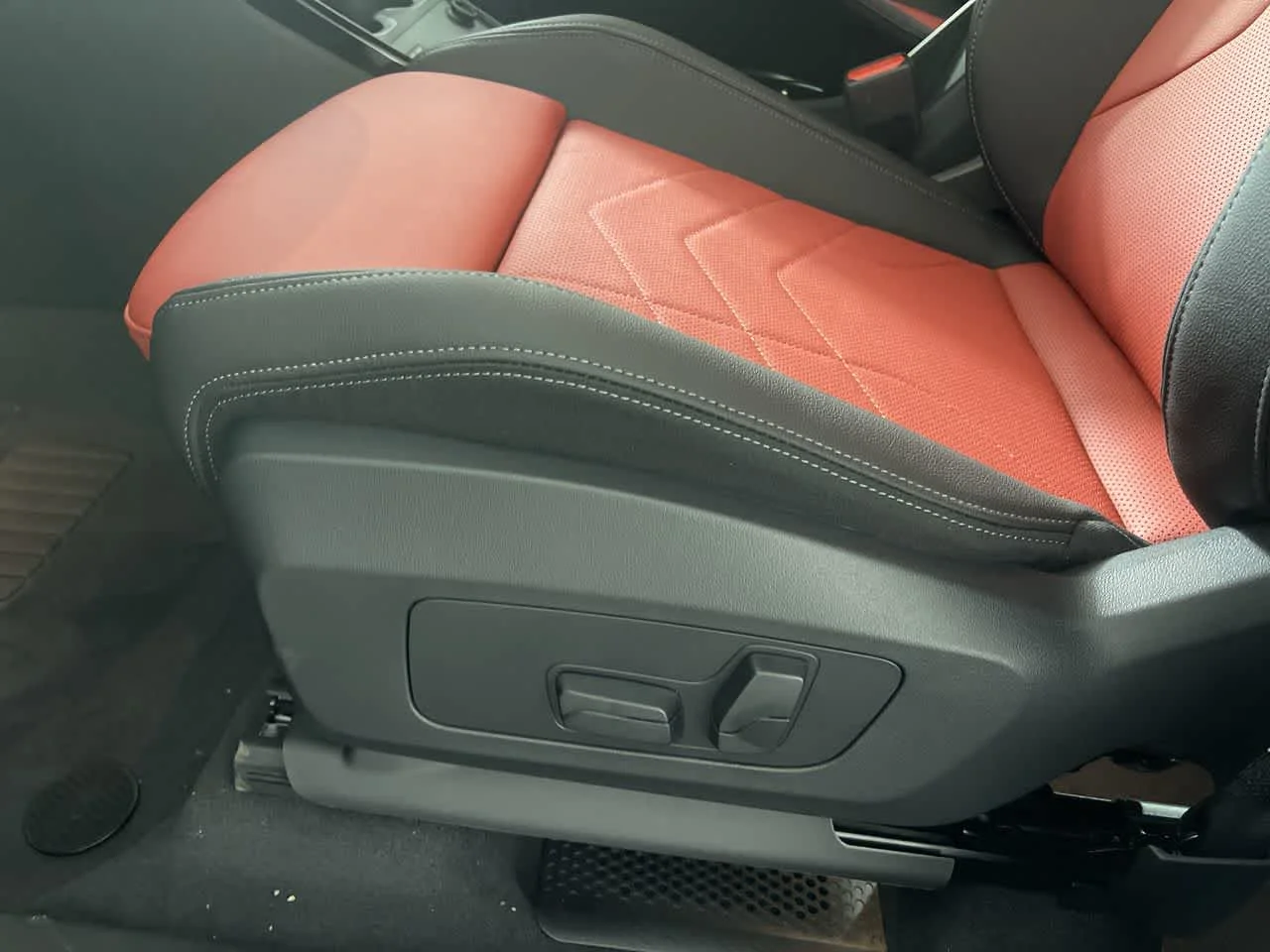 2023 BMW X1 28i - Photo 12