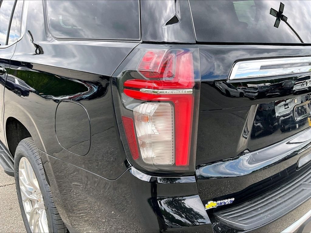 Used 2021 Black Chevrolet LT image 33
