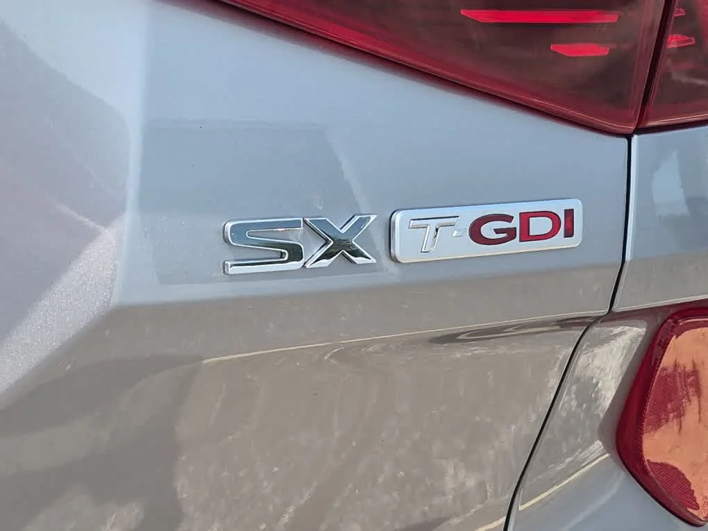 Used 2021 Steel Gray Kia SX image 24