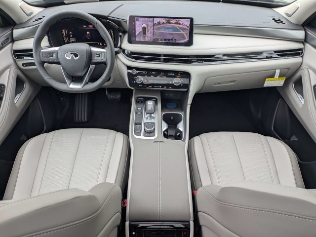 New 2027 Green INFINITI LUXE image 16