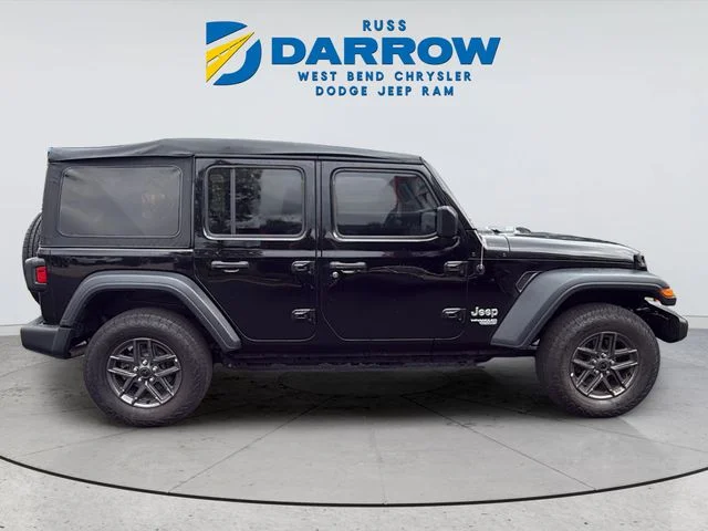 Used 2019 Black Jeep Unlimited Sport S image 6