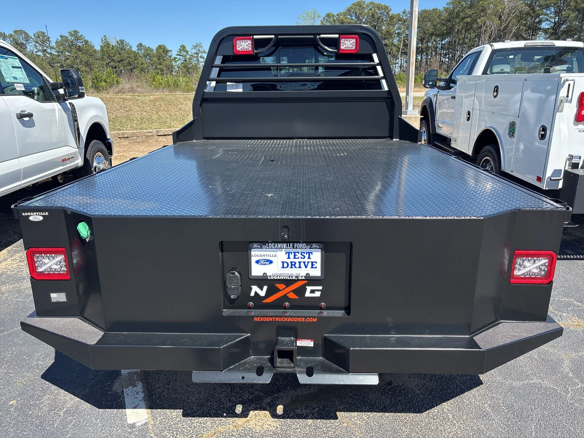 New 2026 Oxford White Ford F-350® XL image 4