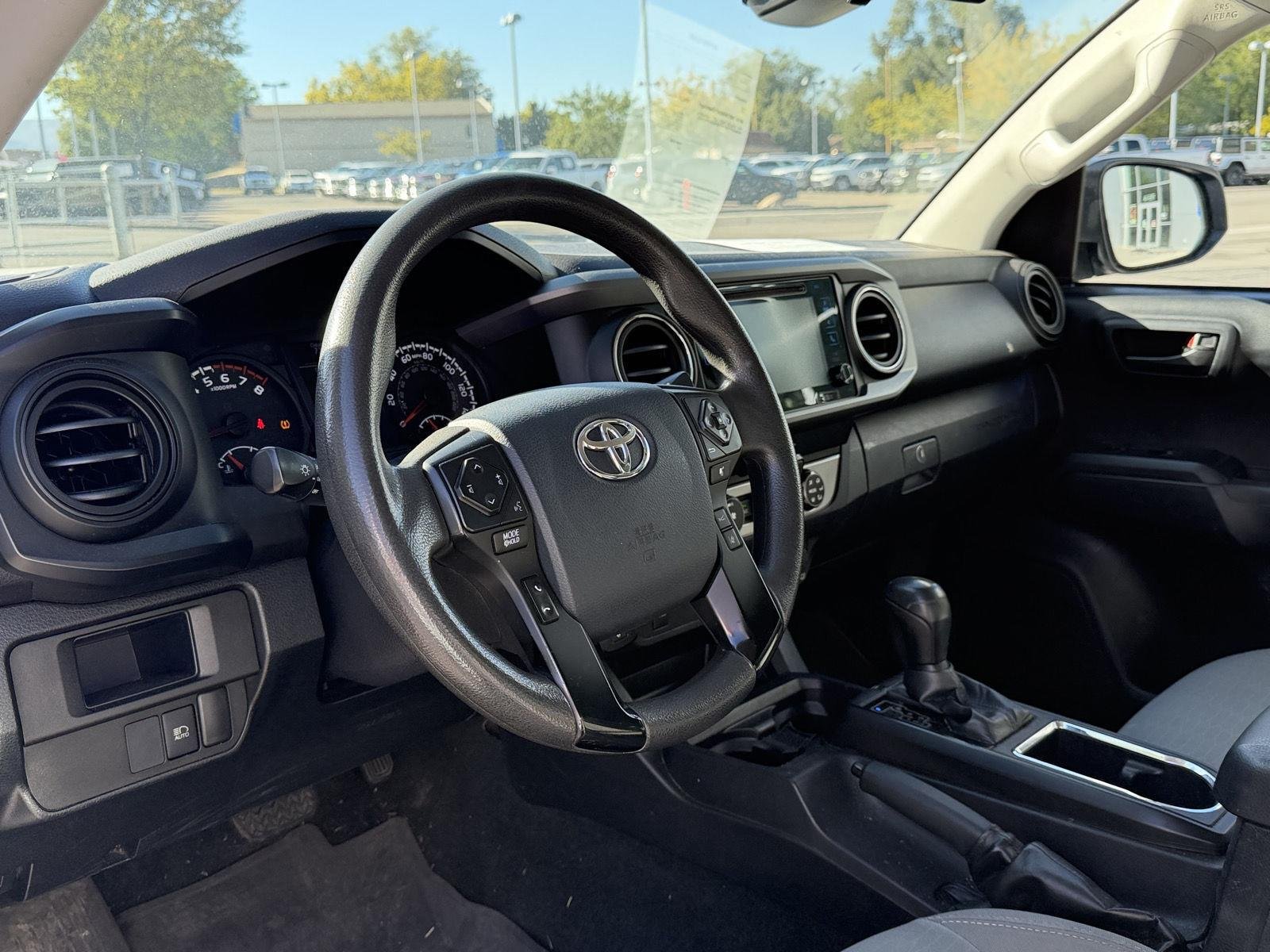 Used 2019 Super White Toyota SR image 9