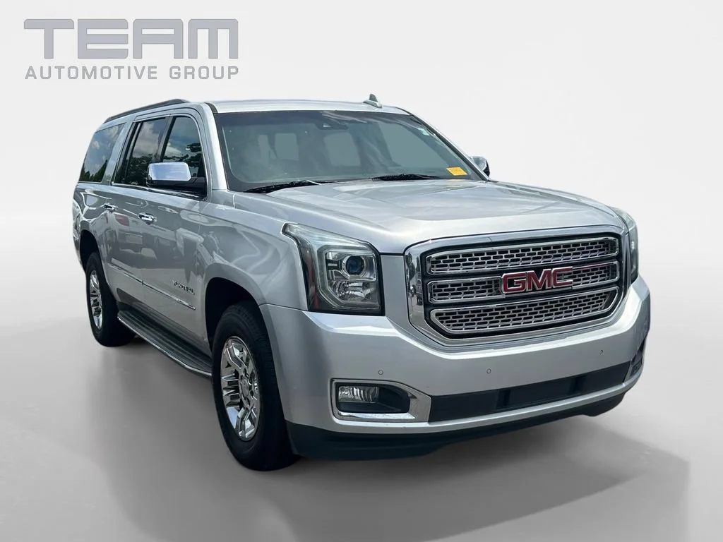 Used 2016 QUICKSILVER METALLIC GMC SLT image 1