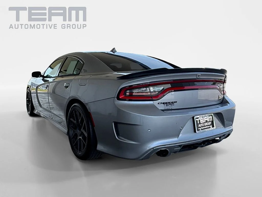 Used 2016 Silver Dodge R/T Scat Pack image 5