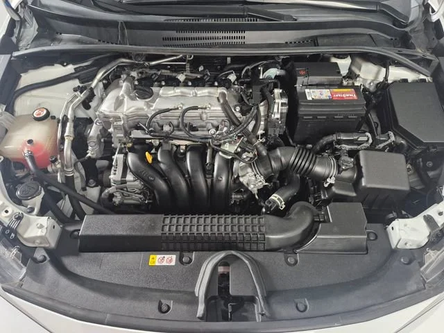 2021 Toyota Corolla LE - Photo 8