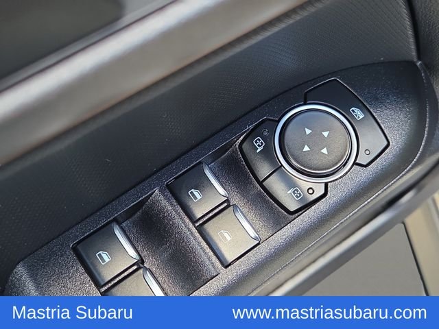 Used 2025 Gray Metallic Ford Outer Banks image 23