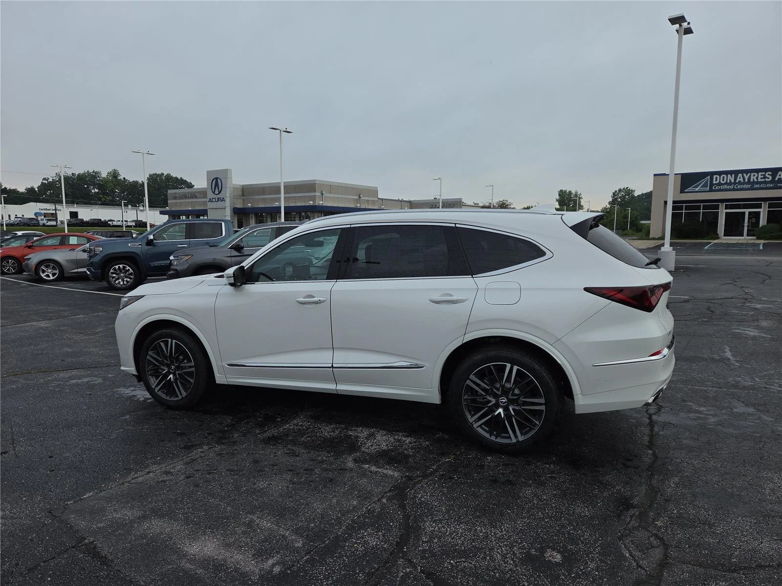 New 2026 Platinum White Pearl Acura w/Advance Package image 25