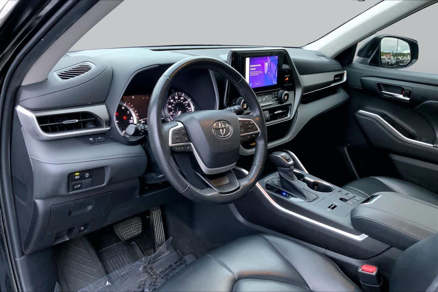 Used 2023 Midnight Black Metallic Toyota XLE image 15