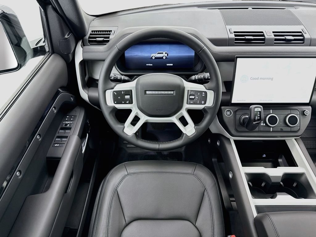 New 2026 Santorini Black Land Rover S image 11