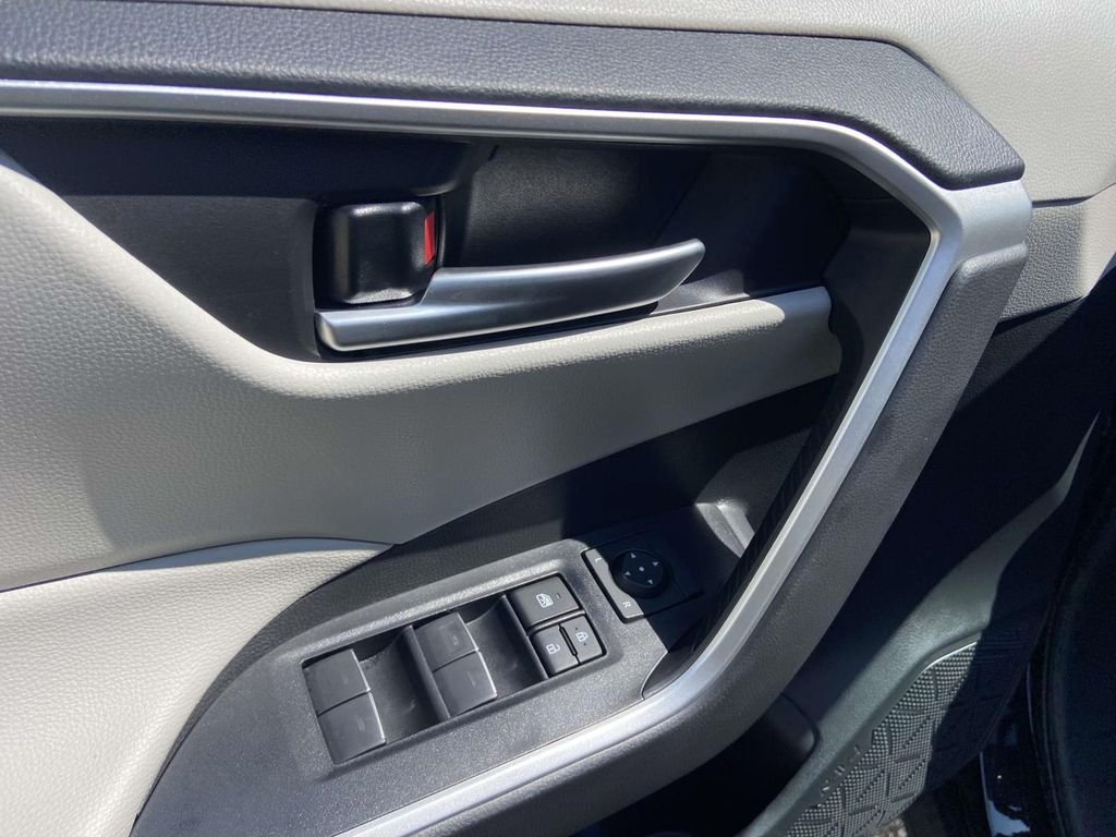 Used 2025 Black Toyota XLE image 16
