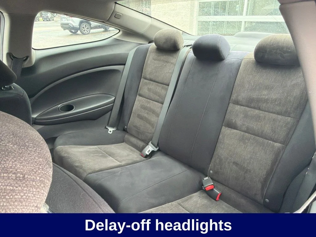 Used 2010  Honda LX-S image 14
