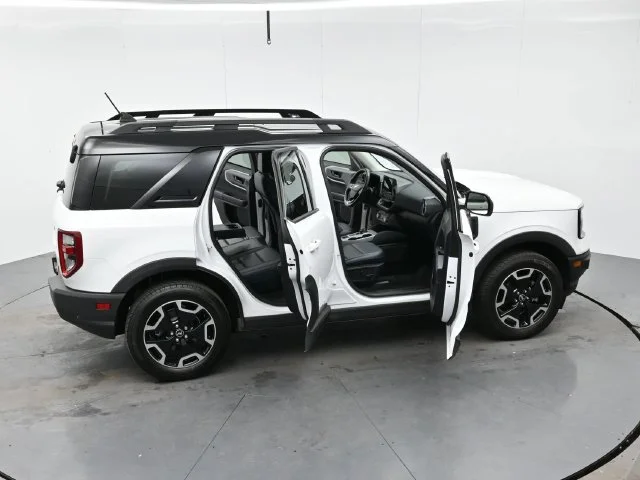 Used 2022 Oxford White Ford Outer Banks image 44