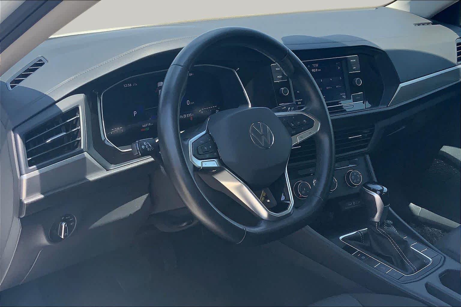 Used 2024 Pure White Volkswagen S image 17