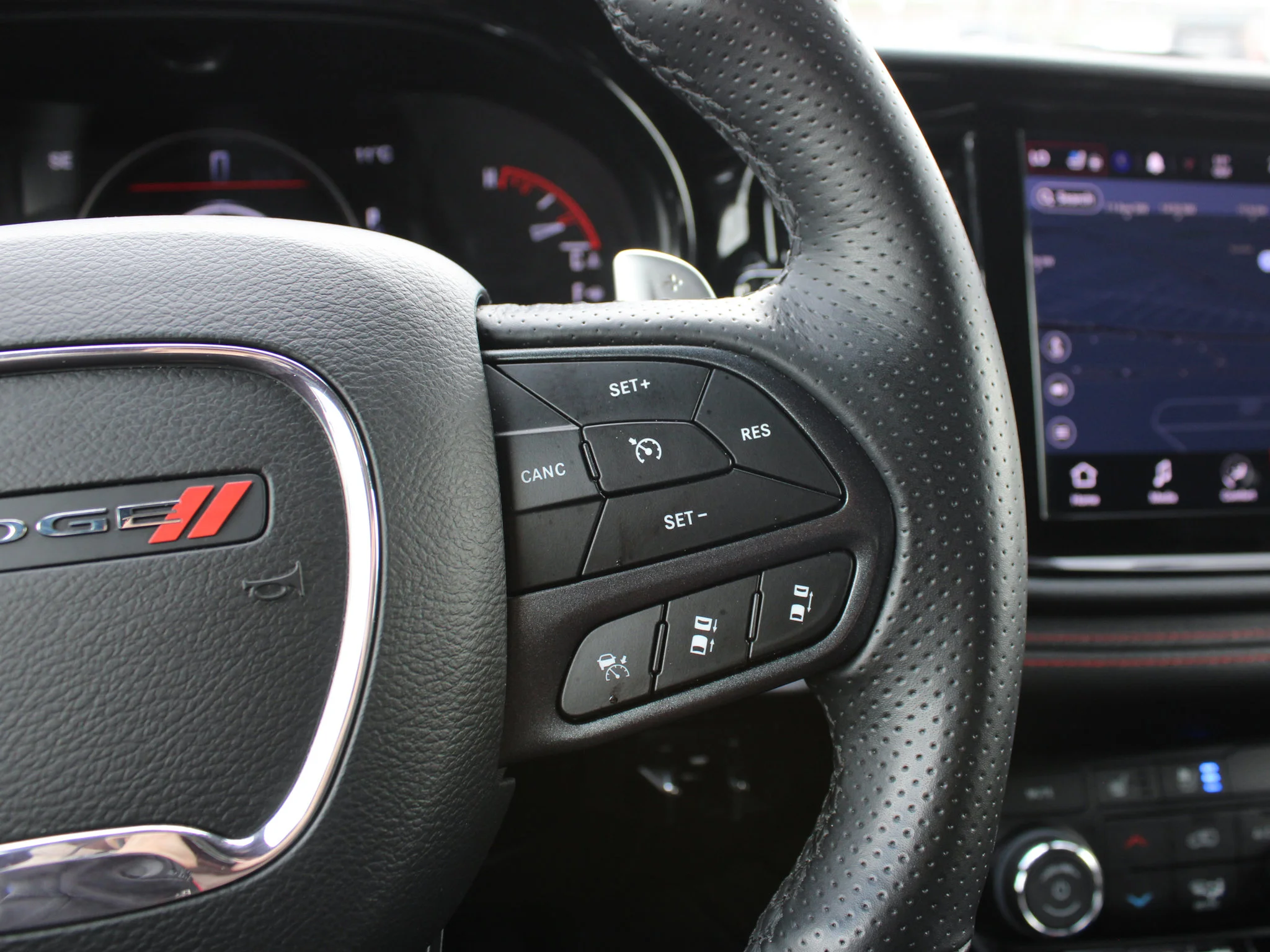 Certified Used 2023 Grey Dodge R/T * No Accidents | HEMI V8 | Nappa Heated/Vented Leather | Adaptive Cruise | Apple CarPlay image 24