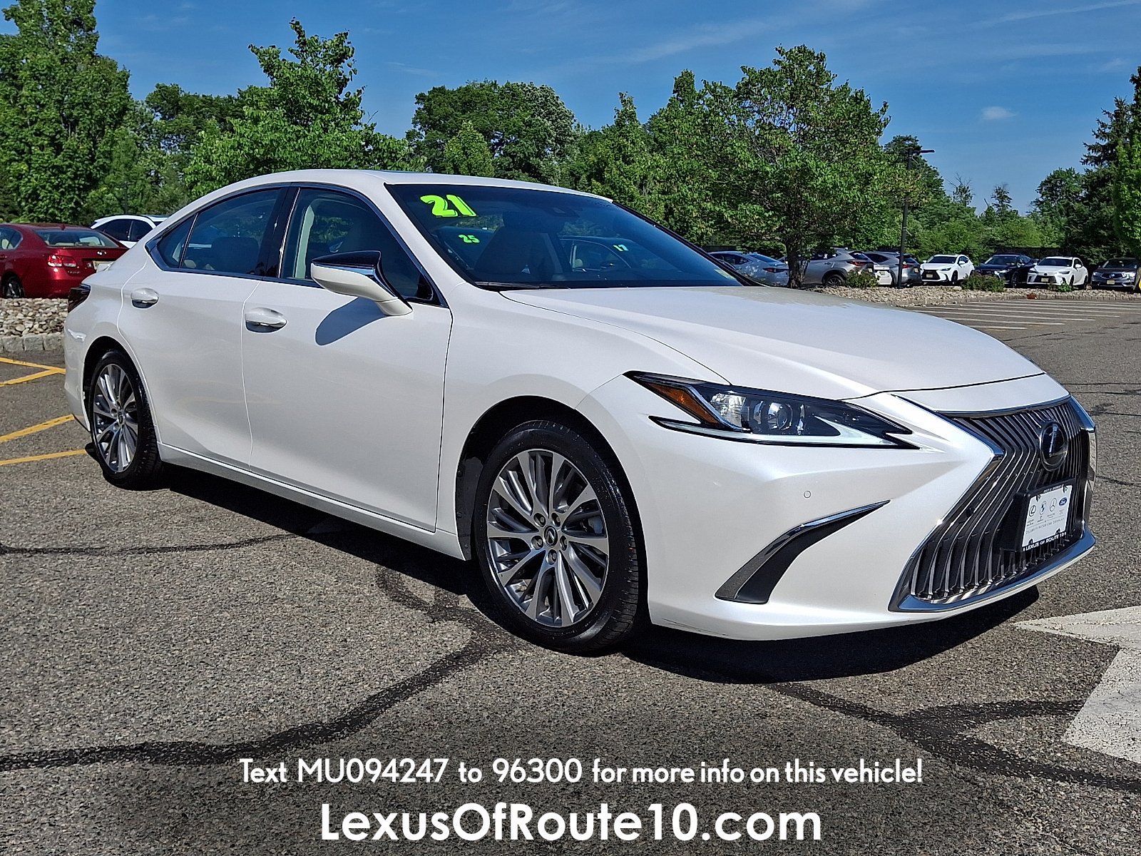 2021 Lexus ES 350 350's photo