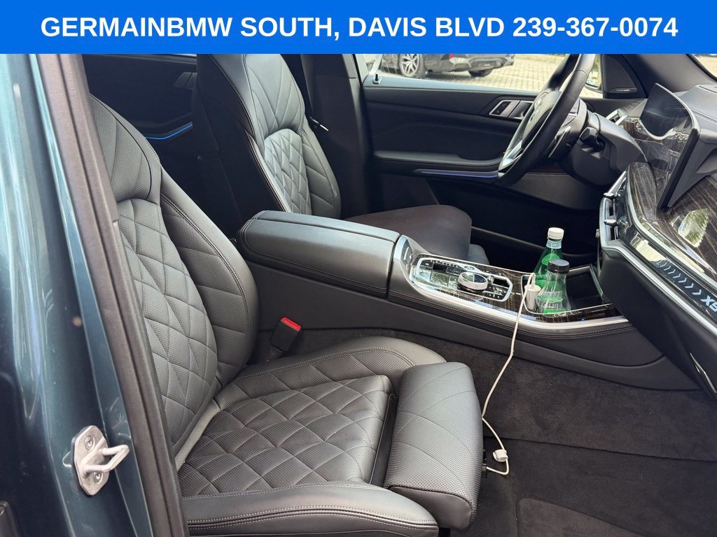 Certified Used 2024 Blue BMW xDrive40i image 22