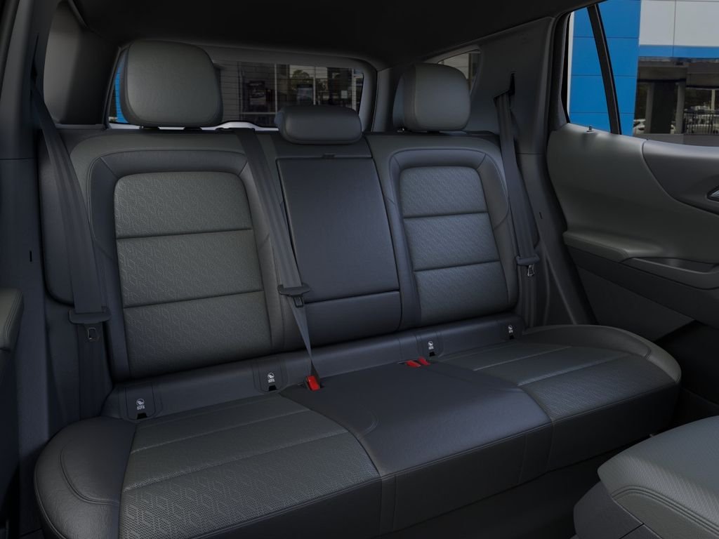 2027 Chevrolet Equinox LT - Photo 17