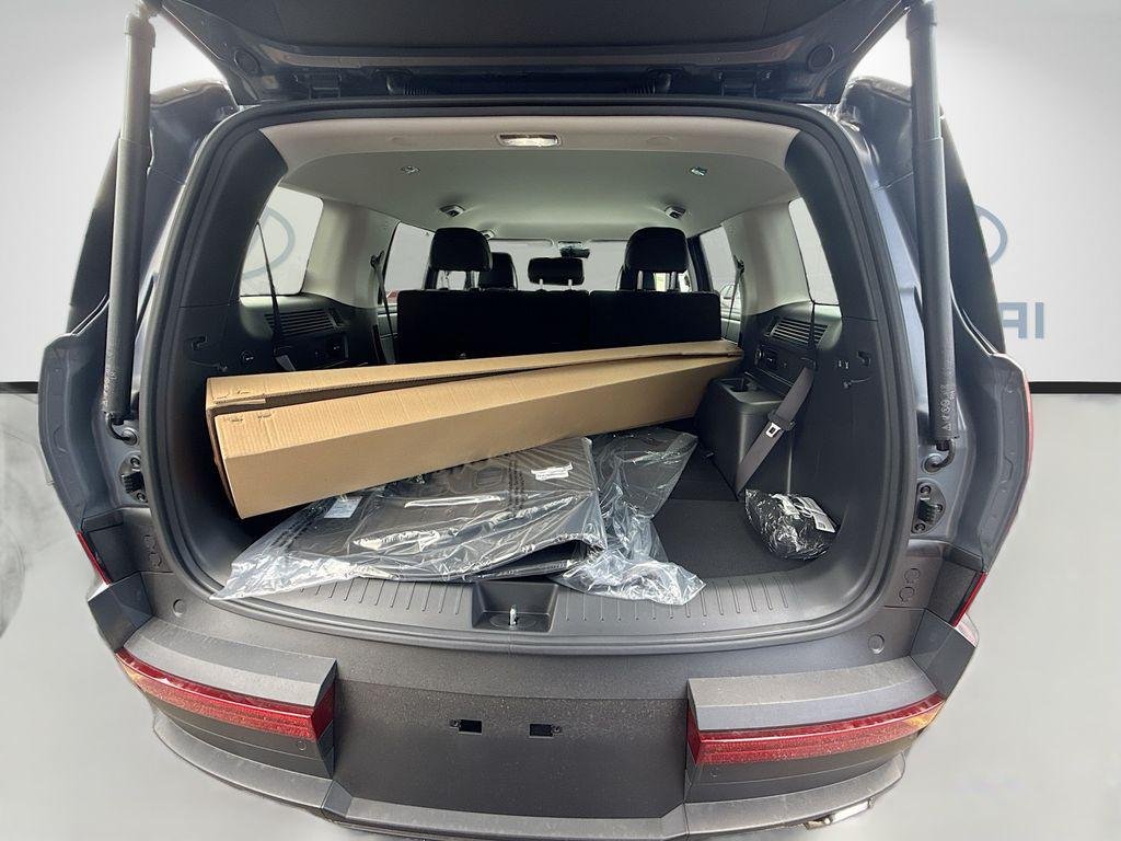 New 2026 Ecotronic Gray Hyundai SEL FWD image 18