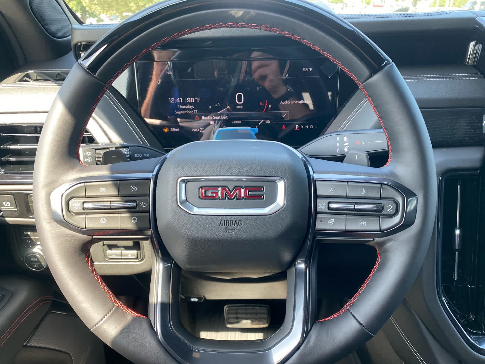 2026 GMC Yukon XL AT4 Ultimate - Photo 10