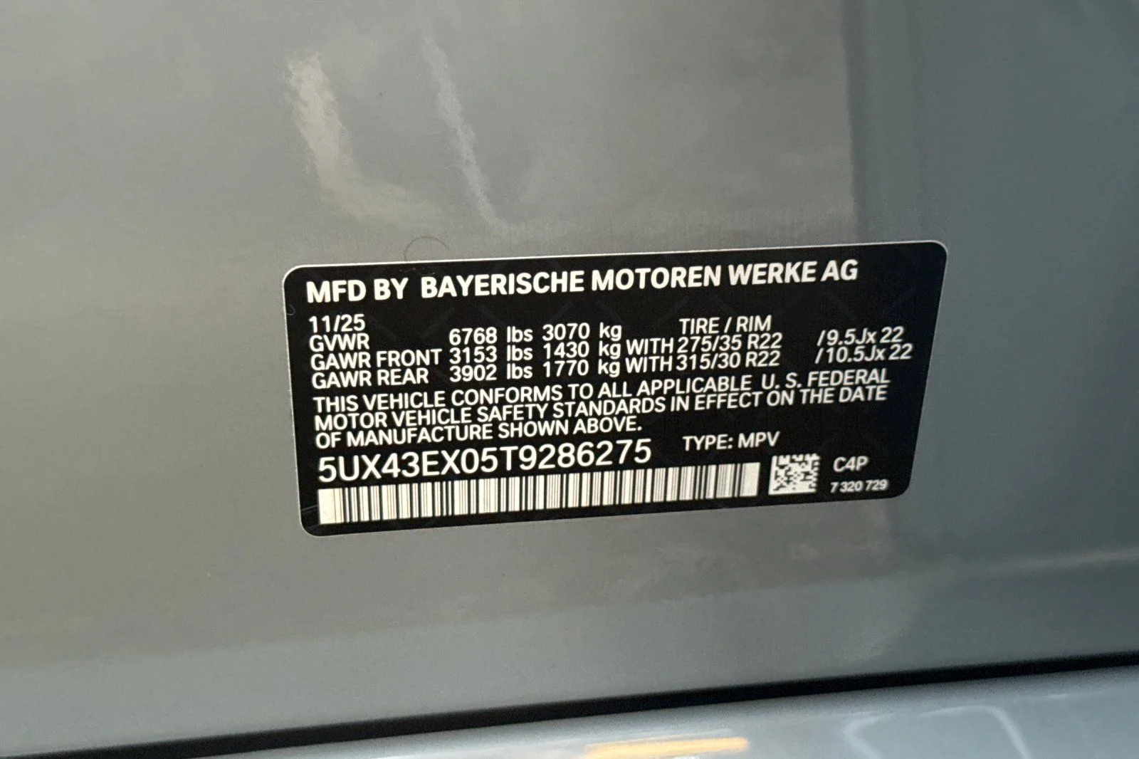 New 2026 Brooklyn Grey Metallic BMW M60i image 23