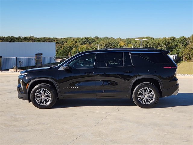 2026 Chevrolet Traverse photo 3