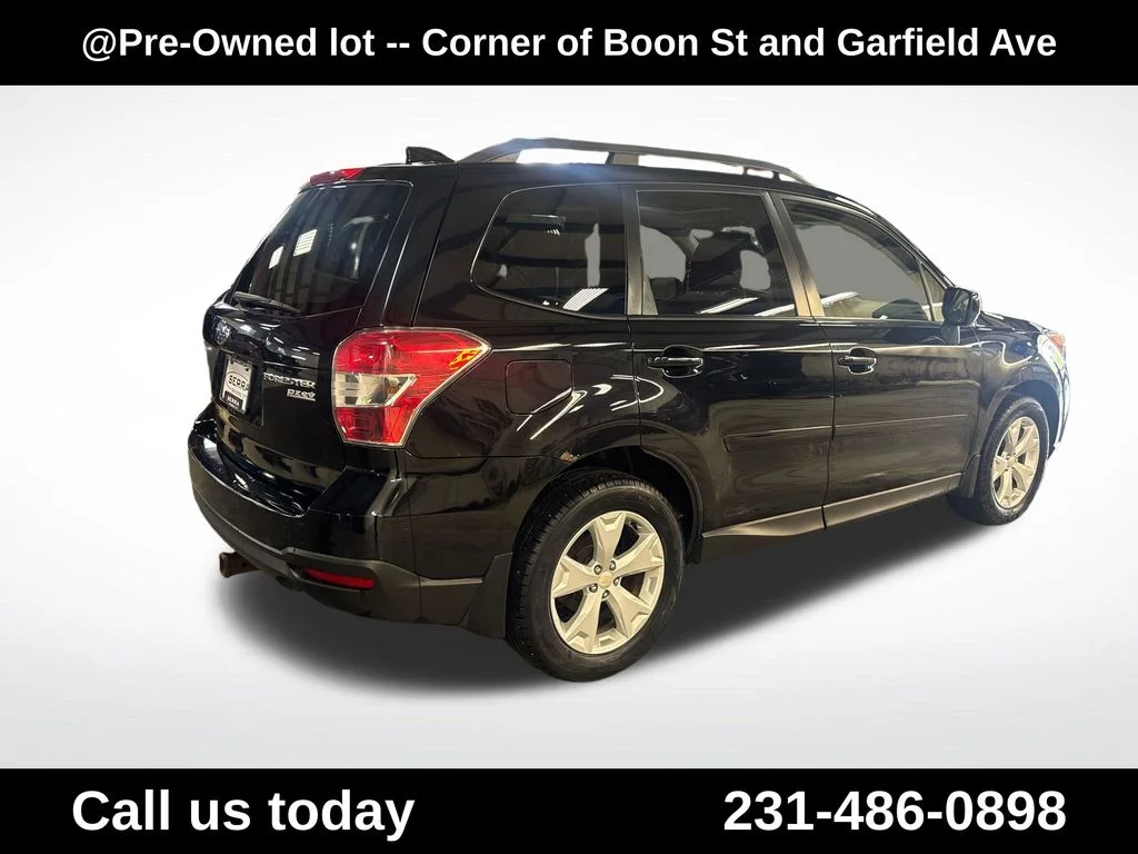 Used 2016 Black Subaru 2.5i Premium image 5
