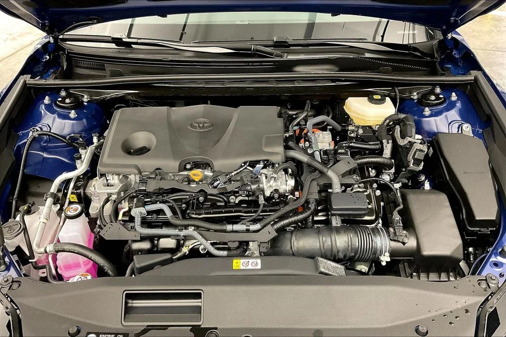 New 2026 Reservoir Blue Toyota  XLE image 12