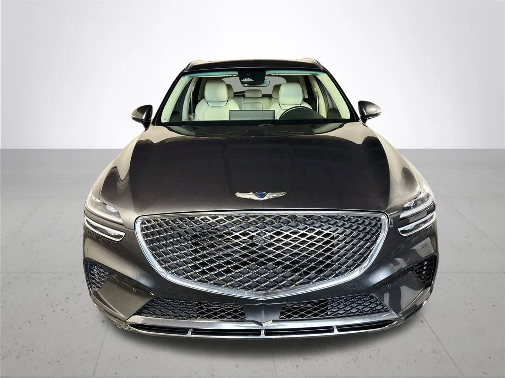 Used 2024 Gray Genesis 2.5T image 3