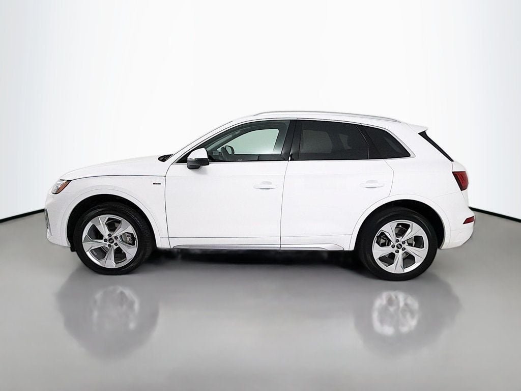 Used 2023 Ibis White Audi S line Premium Plus 45 TFSI quattro image 4