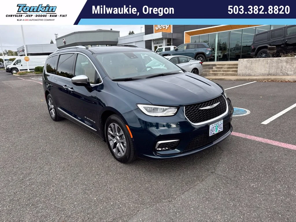 Used 2023 Fathom Blue Pearlcoat Chrysler Pinnacle image 1