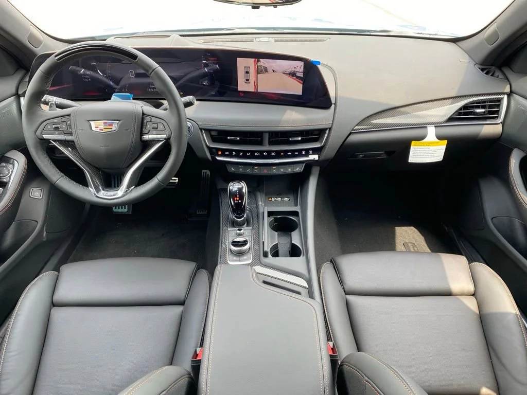 2026 Cadillac CT5 V-Series - Photo 10