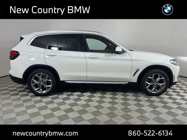 Used 2022 Alpine White BMW xDrive30i image 8