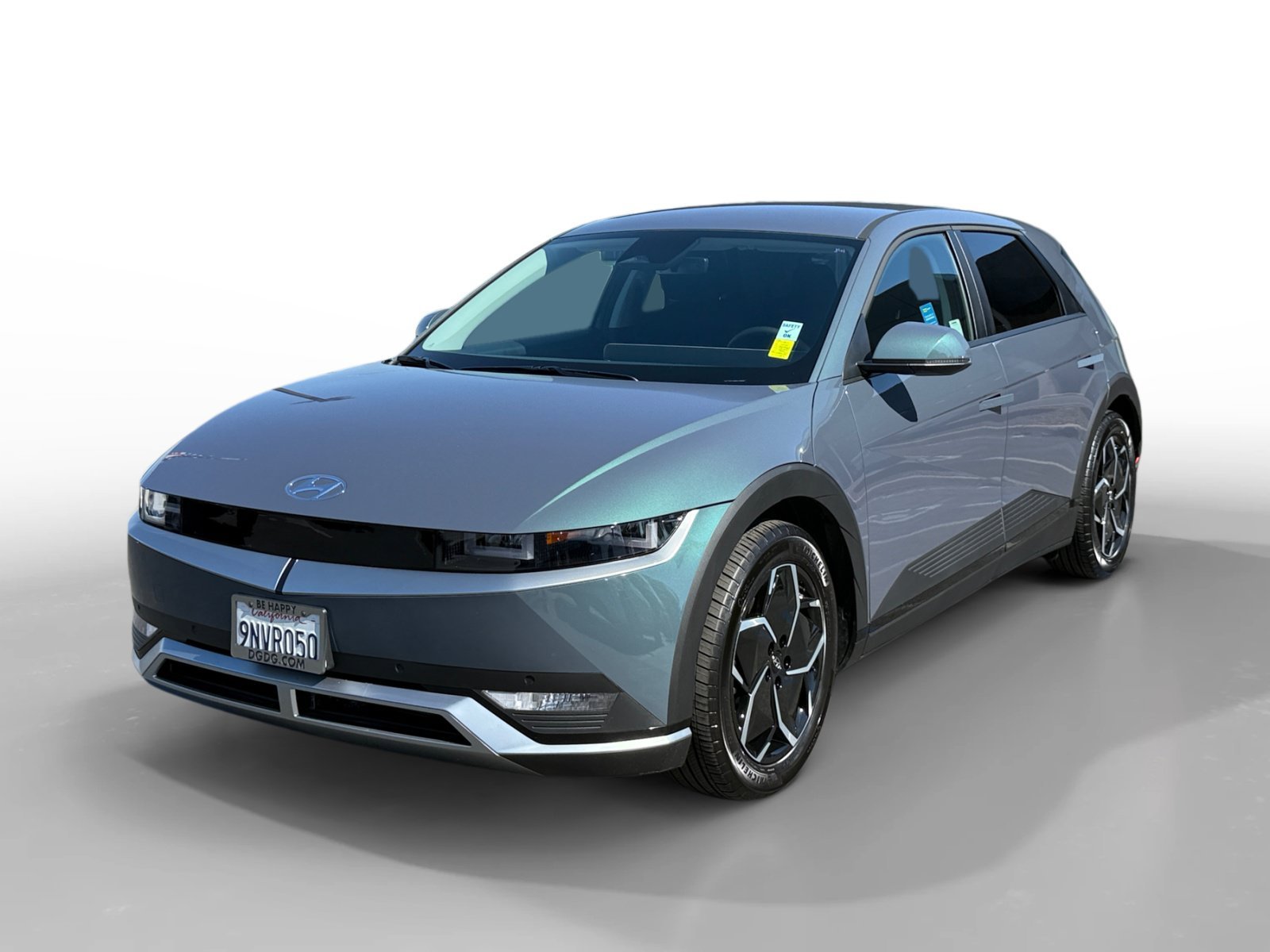 Certified Used 2024 Teal Hyundai SEL image 1