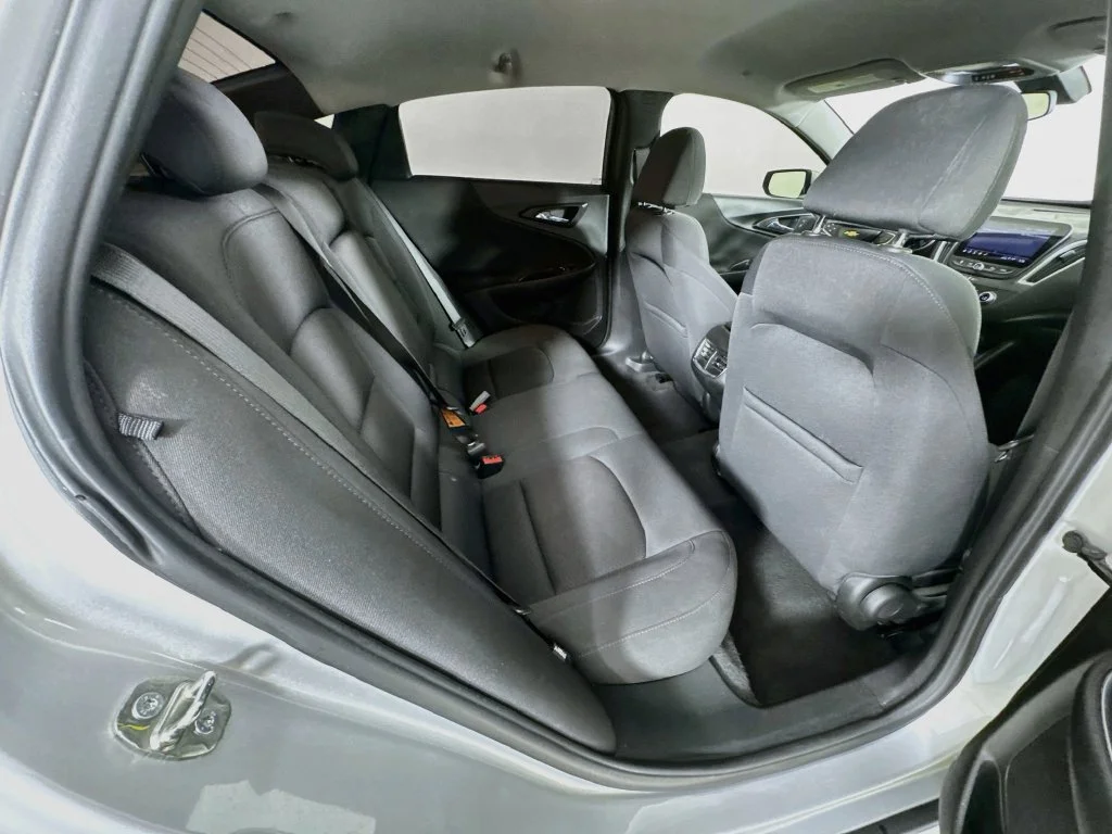 Used 2022 Silver Chevrolet LT image 32