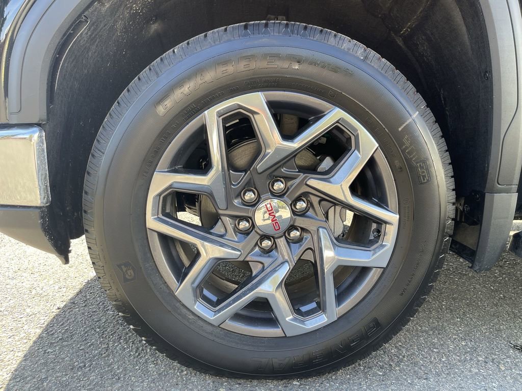 New 2026 Onyx Black GMC SLT image 34