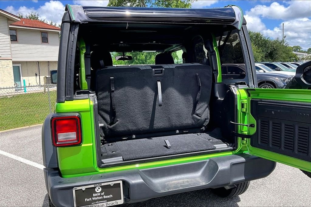 Used 2025 Green Jeep Sport image 35