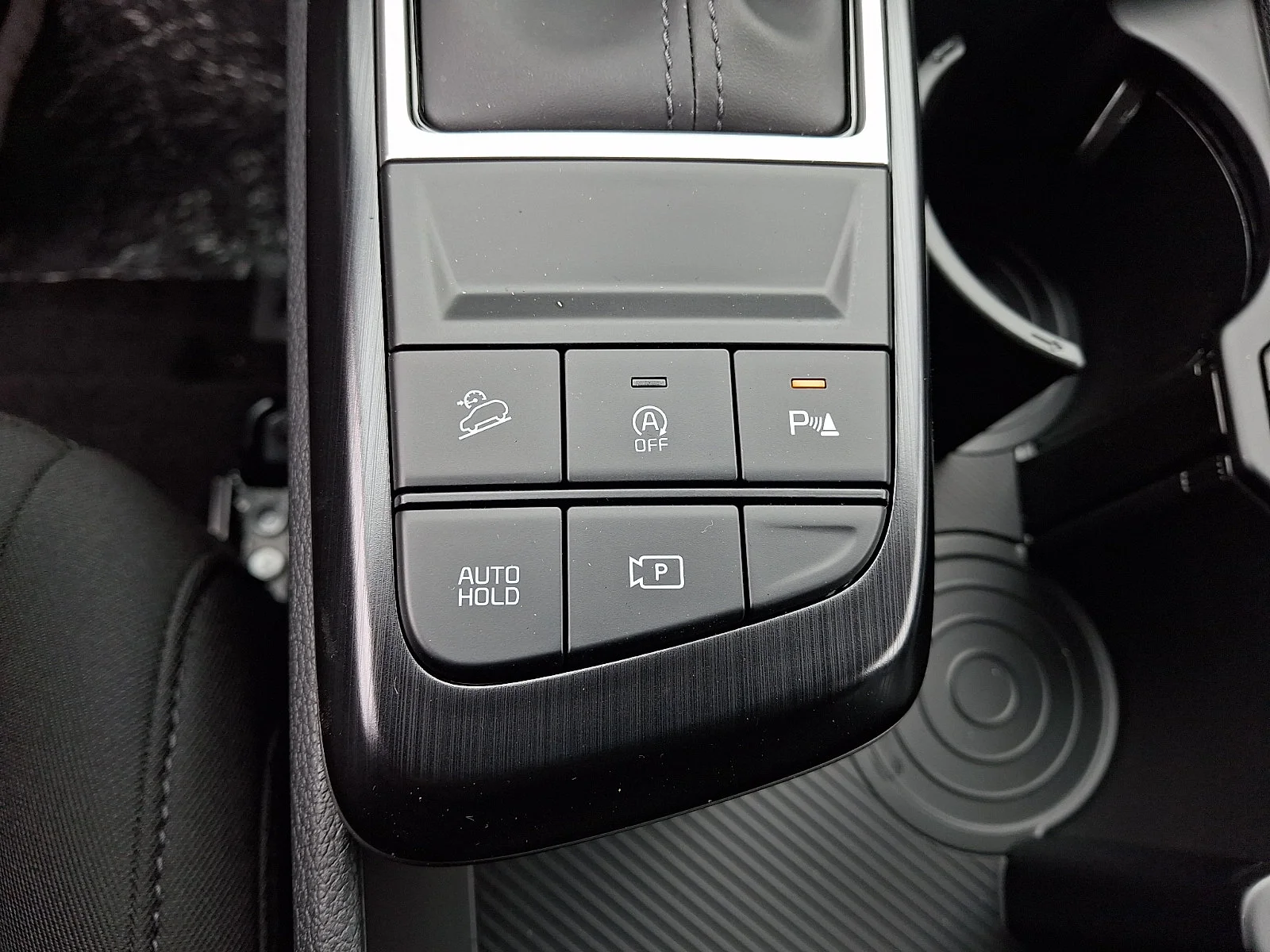 New 2027 White Kia LX image 21