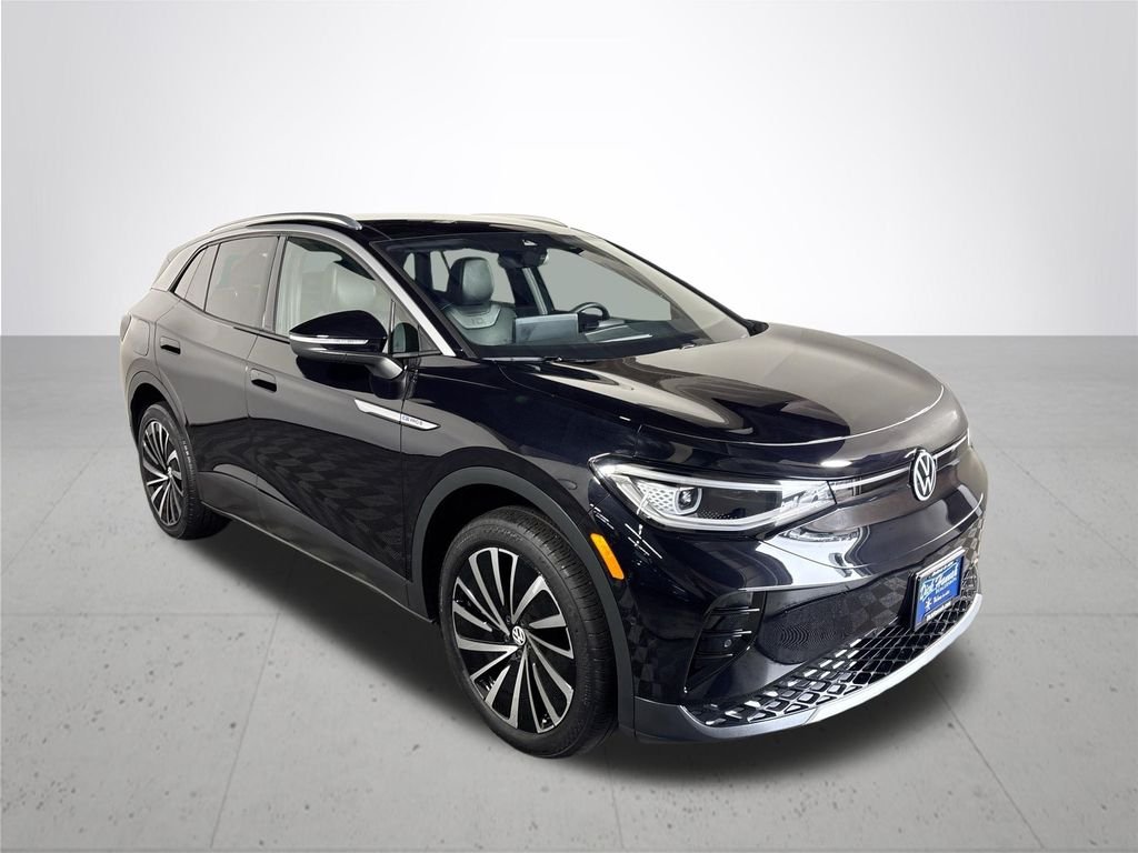Certified Used 2023 Deep Black Pearl Volkswagen Pro S Plus image 5