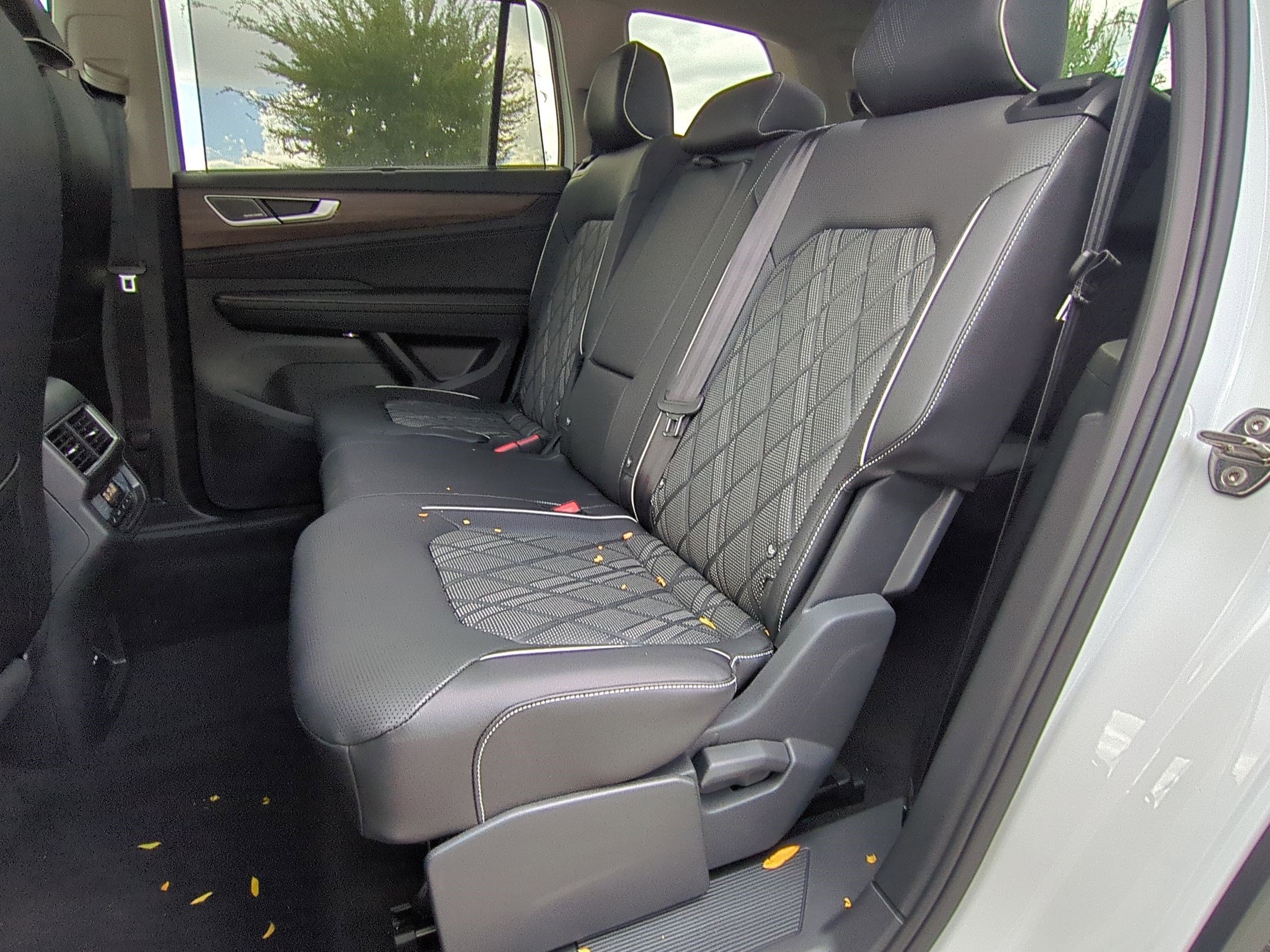 2026 Volkswagen Atlas SEL Premium R-Line - Photo 16