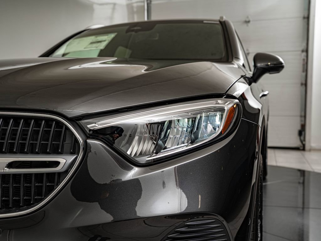 New 2026 Graphite Gray Metallic Mercedes-Benz GLC 300 image 13
