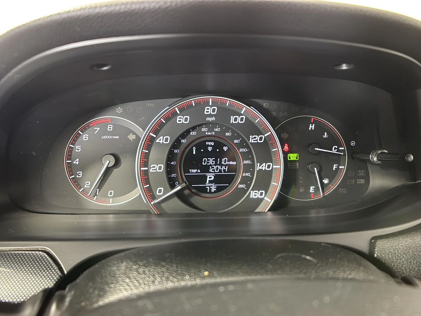 Used 2013 Basque Red Pearl II Honda Sport image 3