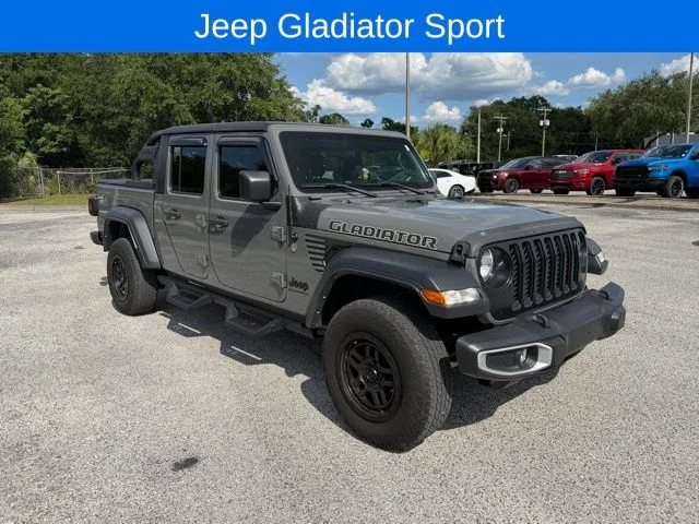 2023 Jeep Gladiator Sport's photo