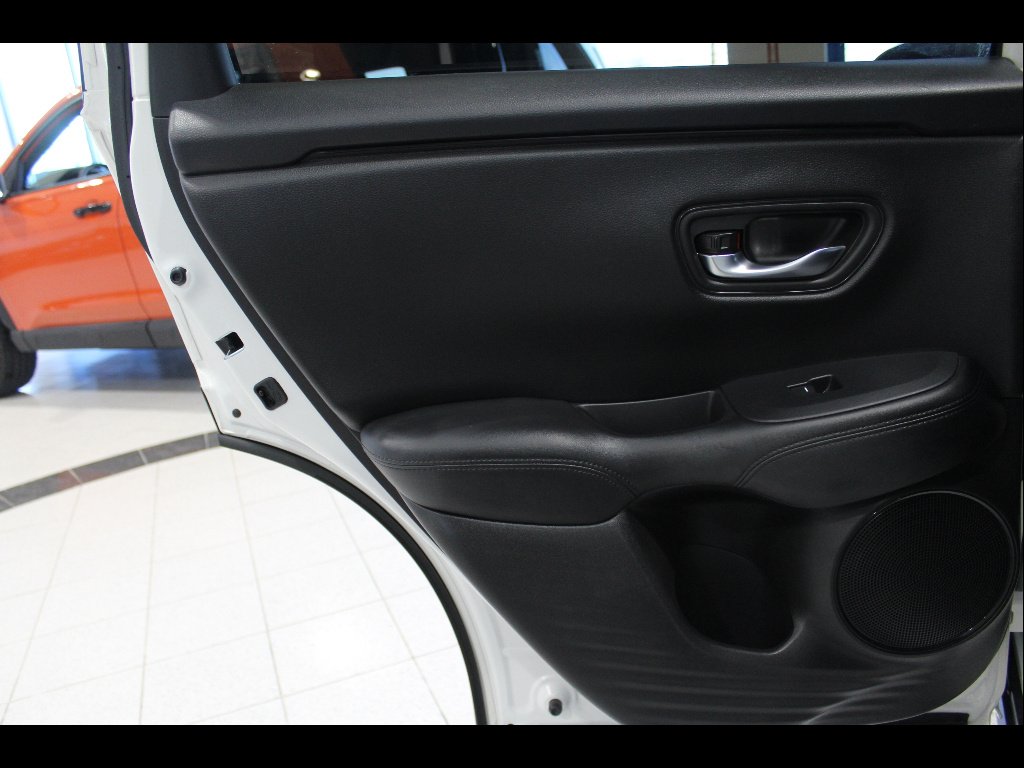 Certified Used 2023 Platinum White Pearl Honda LX image 18