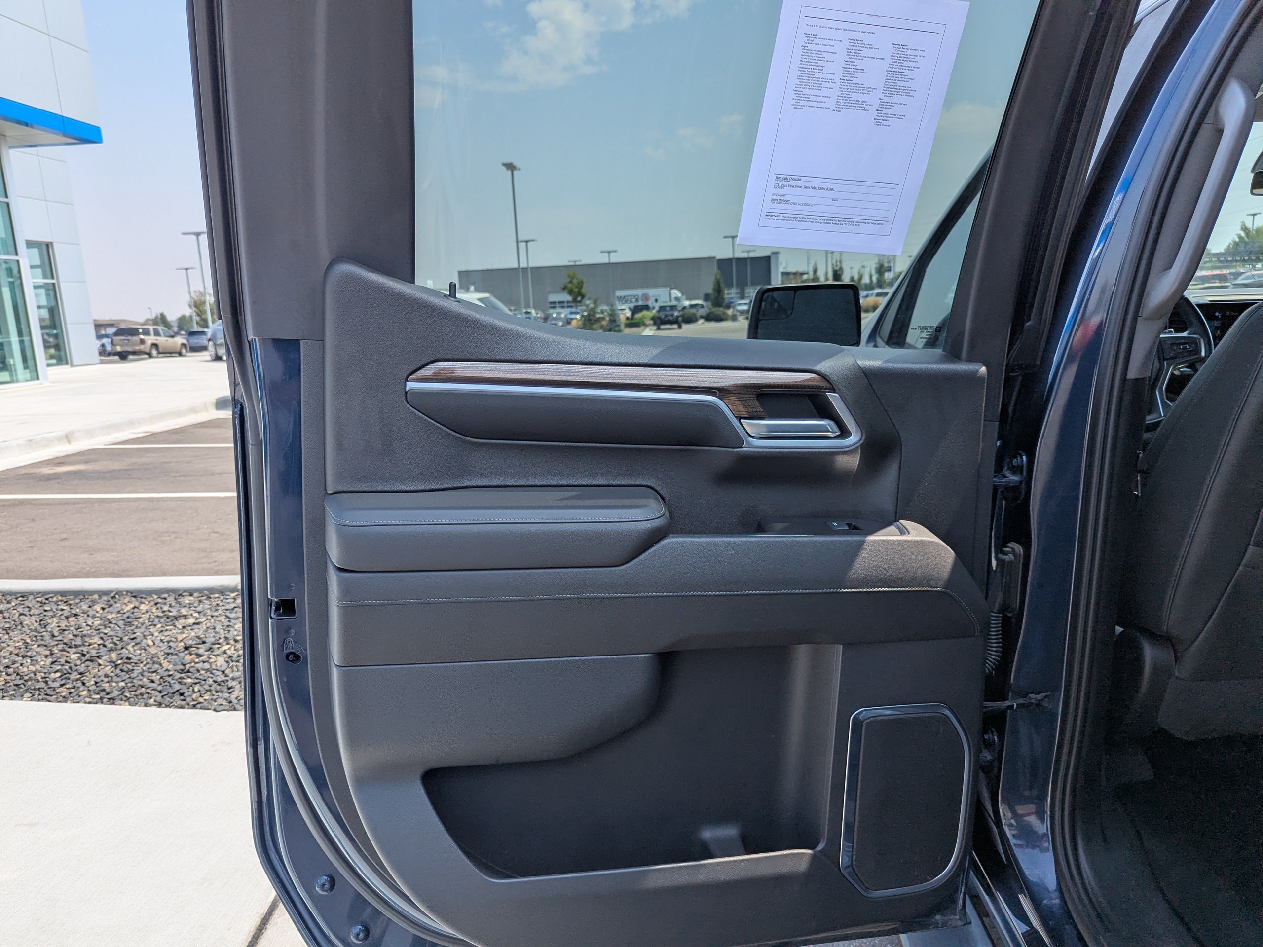 2022 Chevrolet Silverado 1500 RST - Photo 30