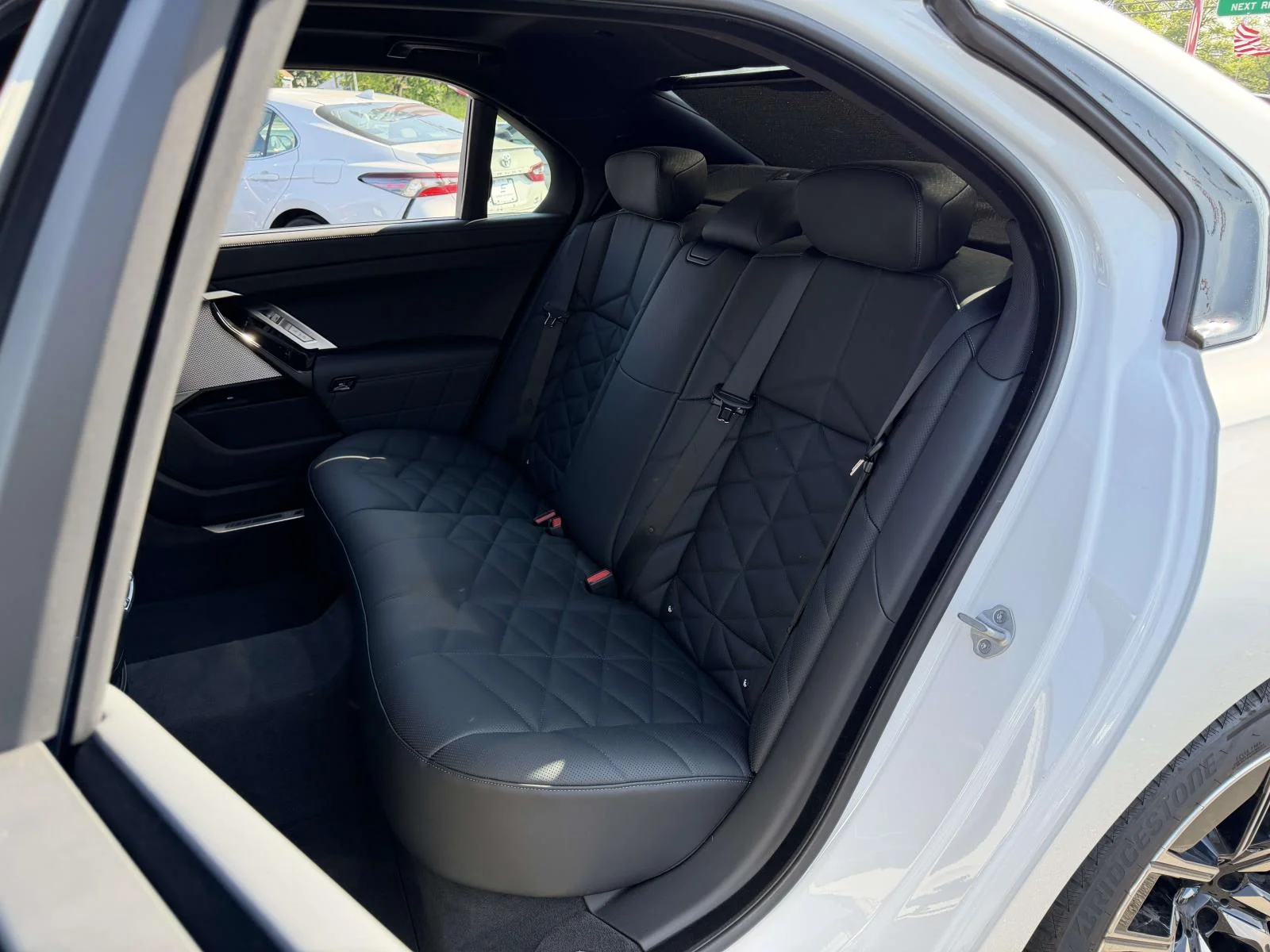 2026 BMW 7 Series 740i - Photo 24