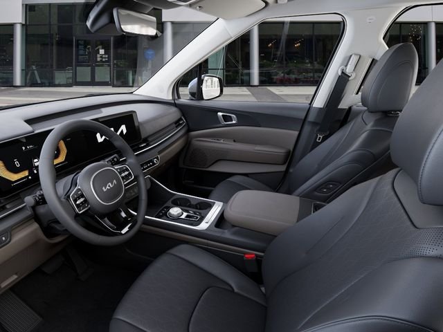 New 2026 White Kia EX image 17