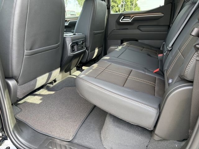 2026 Chevrolet Silverado 1500 High Country - Photo 16