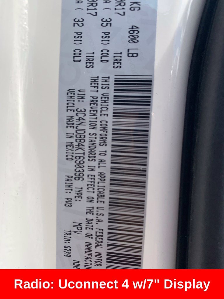 Used 2019 White Jeep Latitude image 5